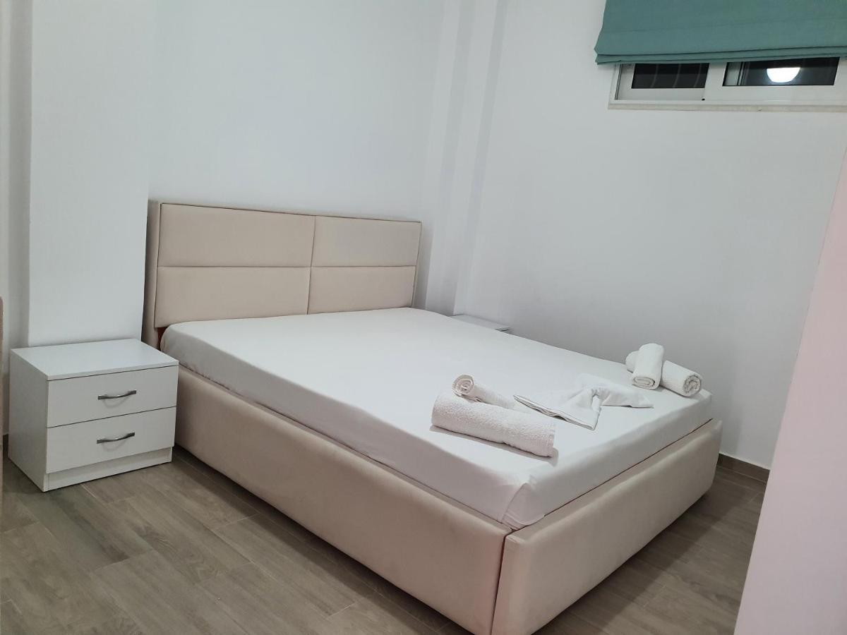 Villa Kristiana Sarandë Exteriör bild